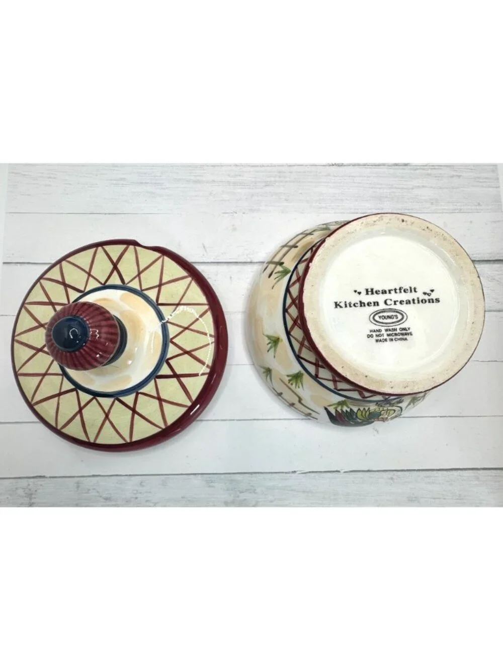 Heartfelt Kitchen Creations Hand-Painted Ceramic Rooster Design Lidded Bowl